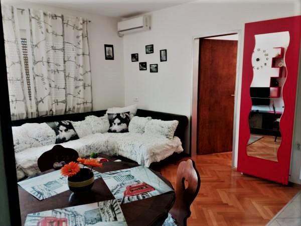 Apartment Tea Cetinje Ngoại thất bức ảnh